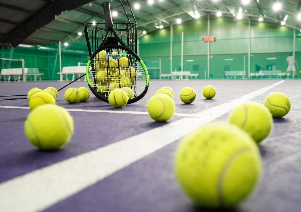 Penzion Prestige Tennis Park Frýdek-Místek Kültér fotó